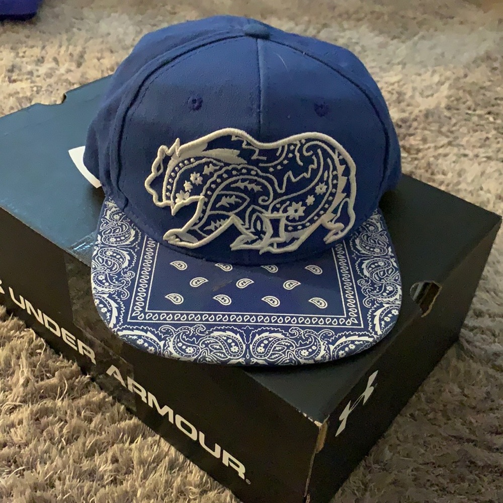 Blue & White, Bandana Bear, California Republic Hat
